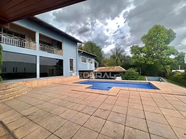 Sobrado com 1466m² 4 quartos e 6 banheiros, à venda, no bairro Residencial Aldeia do Vale em Goiânia