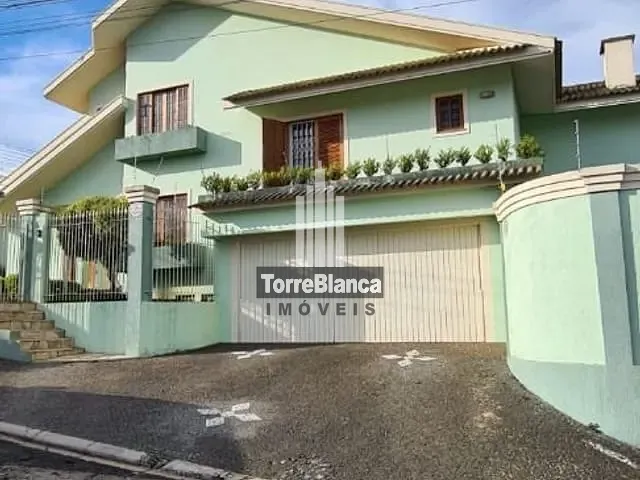 Sobrado com 561m² 4 quartos e 5 banheiros, à venda, no bairro Jardim Carvalho em Ponta Grossa