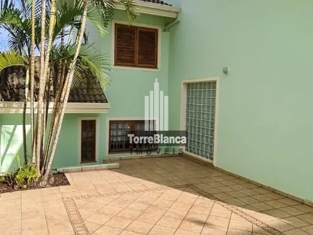 Sobrado com 561m² 4 quartos e 5 banheiros, à venda, no bairro Jardim Carvalho em Ponta Grossa