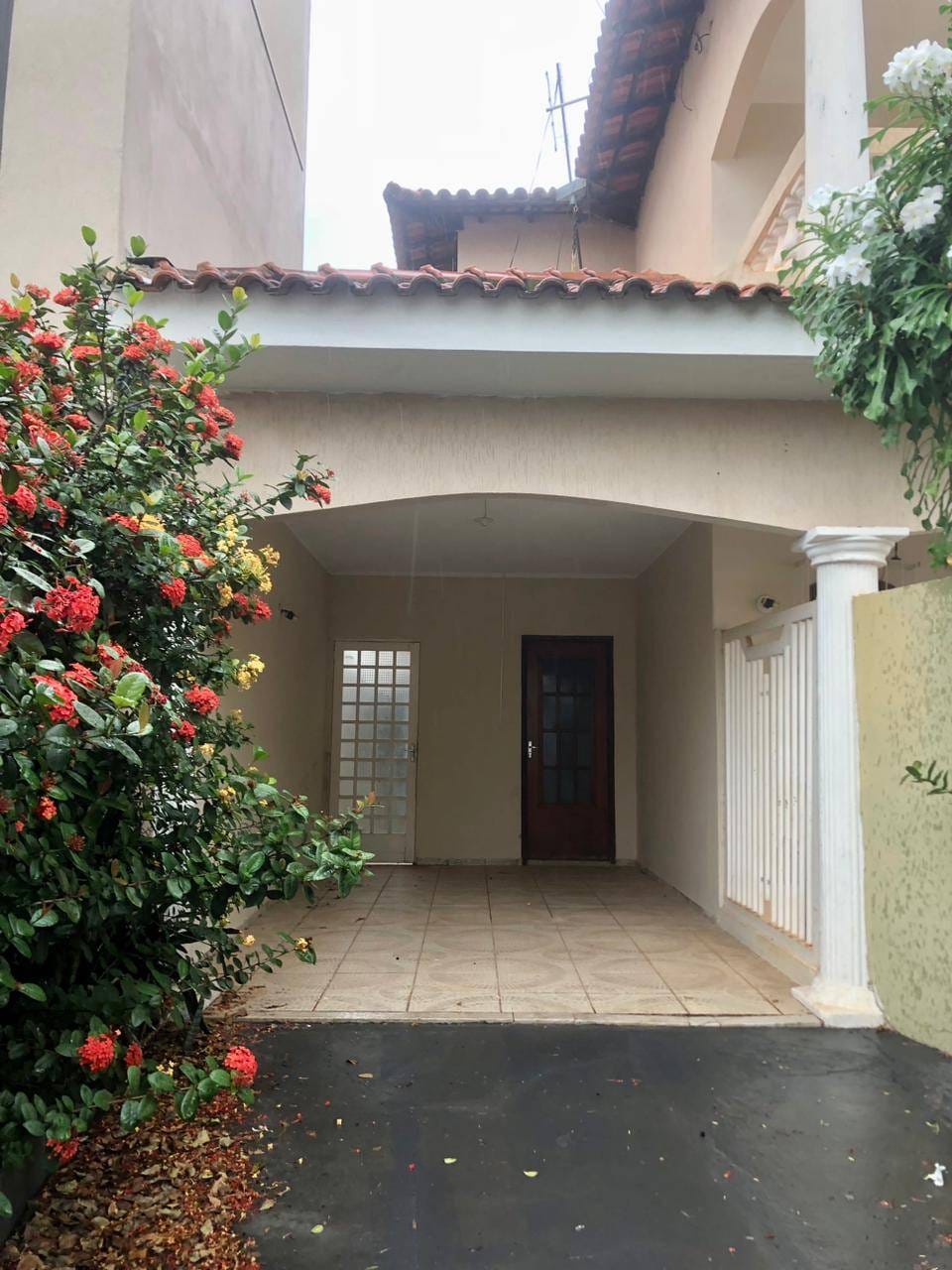 Sobrado para alugar com 3 quartos, 96m² - Foto 1