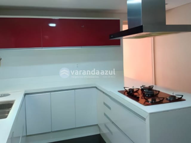 Sobrado com 240m² 3 quartos e 4 banheiros, à venda, no bairro Jardim Nossa Senhora do Carmo em São Paulo