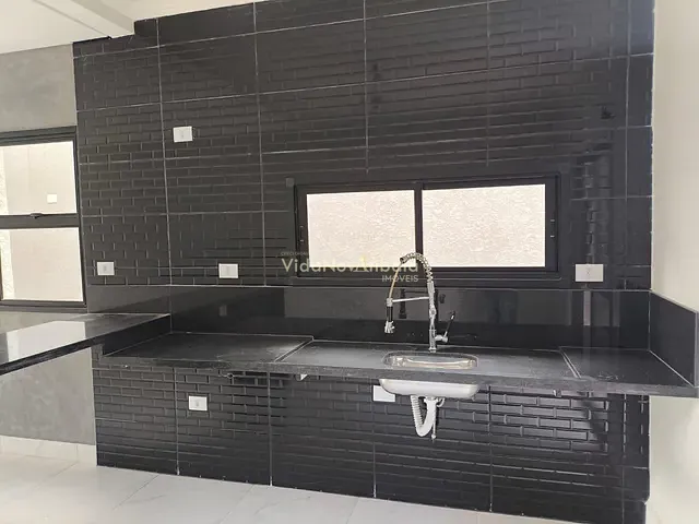Sobrado com 100m² 2 quartos e 3 banheiros, à venda, no bairro Jardim das Cerejeiras em Atibaia