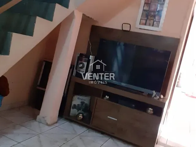 Sobrado com 125m² 3 quartos e 2 banheiros, à venda, no bairro Jardim Sandra Maria em Taubaté