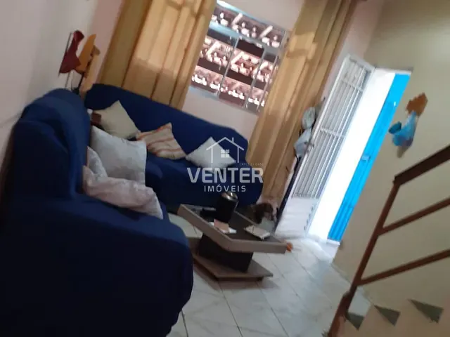 Sobrado com 125m² 3 quartos e 2 banheiros, à venda, no bairro Jardim Sandra Maria em Taubaté