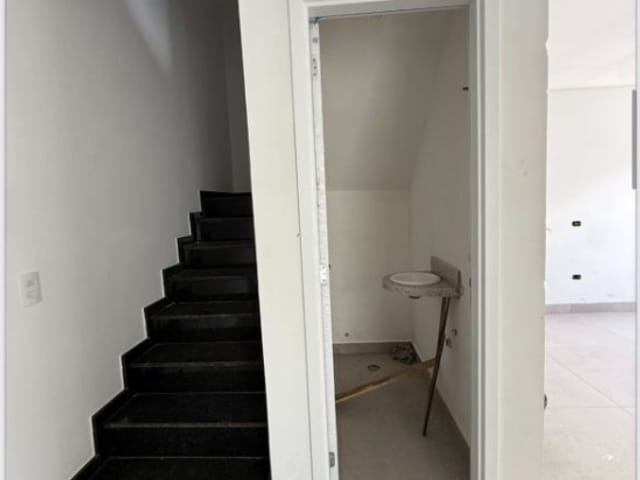 Sobrado com 160m² 3 quartos e 3 banheiros, à venda, no bairro Vila Pires em Santo André