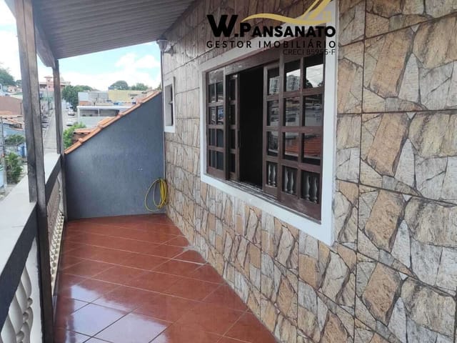 Sobrado com 172m² 3 quartos e 2 banheiros, para alugar, no bairro Parque Santo Antônio em Guarulhos