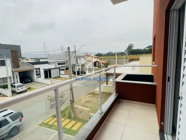 Sobrado com 175m² 3 quartos e 1 banheiro, à venda, no bairro Residencial Maricá em Pindamonhangaba