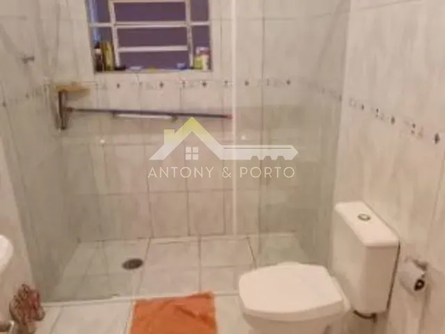 Sobrado 8 quartos e 3 banheiros, à venda, no bairro Vila Augusta em Guarulhos