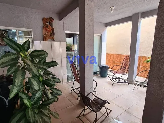 Sobrado com 300m² 3 quartos e 3 banheiros, à venda, no bairro Cidade Vera Cruz em Aparecida de Goiânia