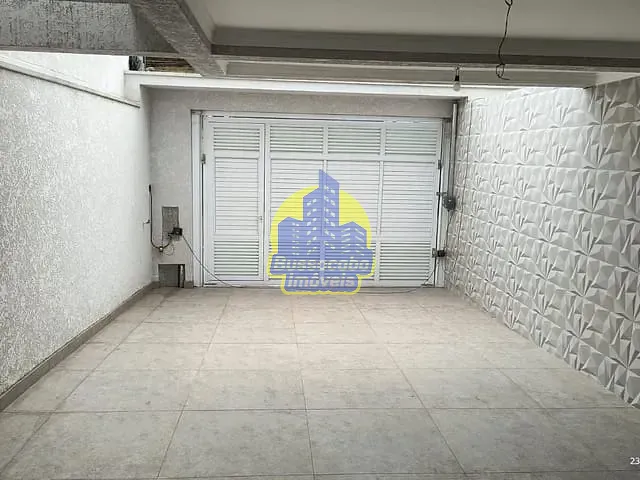 Sobrado com 150m², à venda, no bairro Umuarama em Osasco