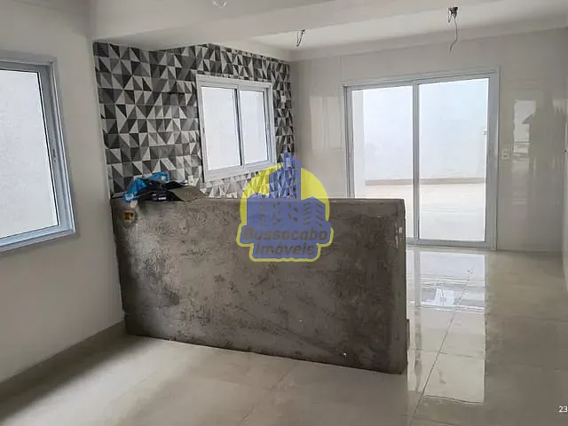 Sobrado com 150m², à venda, no bairro Umuarama em Osasco