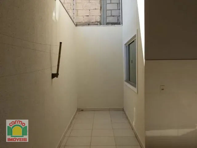 Sobrado com 240m² 3 quartos e 4 banheiros, à venda, no bairro Itamaraty em Anápolis