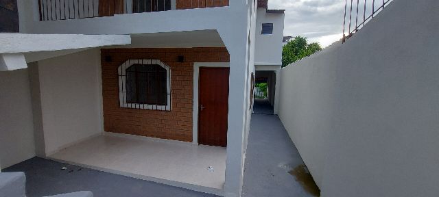 Sobrado com 180m² 3 quartos e 1 banheiro, à venda ou para alugar, no bairro Alto do Cardoso em Pindamonhangaba