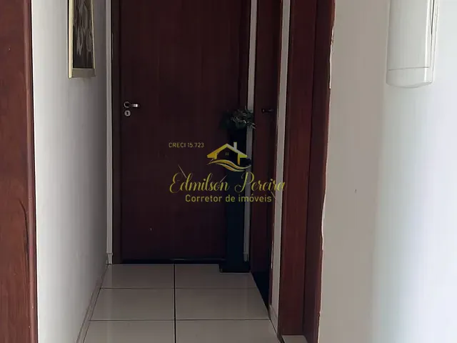 Sobrado com 298m² 3 quartos e 3 banheiros, à venda, no bairro Jardim Sérgio Antônio em Londrina