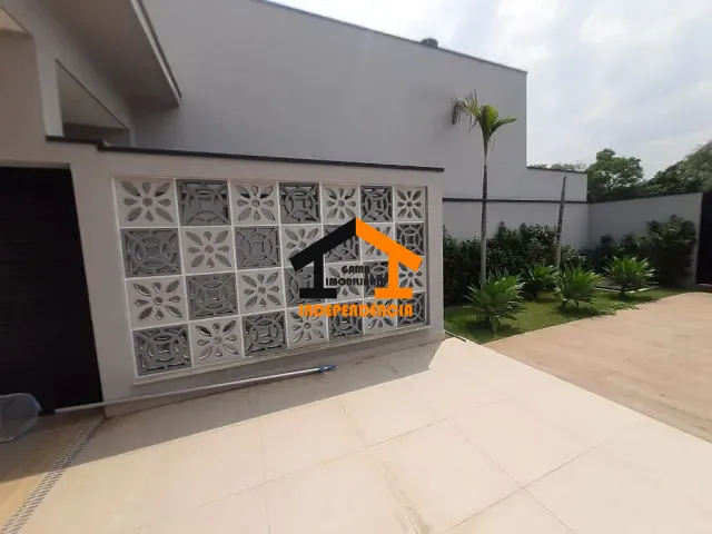 Sobrado com 300m² 3 quartos e 4 banheiros, à venda, no bairro Parque do Varvito em Itu
