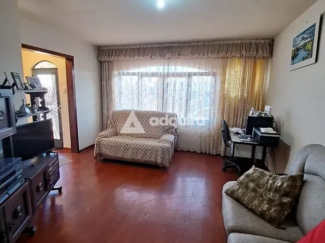 Sobrado com 373m² 3 quartos e 3 banheiros, à venda, no bairro Boa Vista em Ponta Grossa