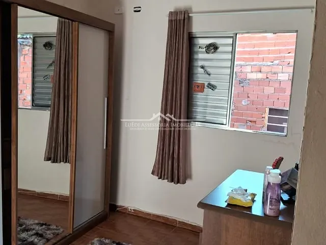 Sobrado 2 quartos e 2 banheiros, à venda, no bairro Jardim Santa Terezinha (Zona Leste) em São Paulo