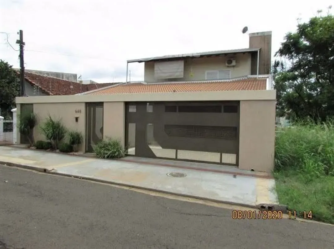 Sobrado, 4 quartos, 250 m² - Foto 1