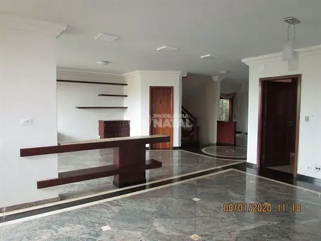 Sobrado com 359m² 4 quartos e 4 banheiros, à venda, no bairro Quebec em Londrina