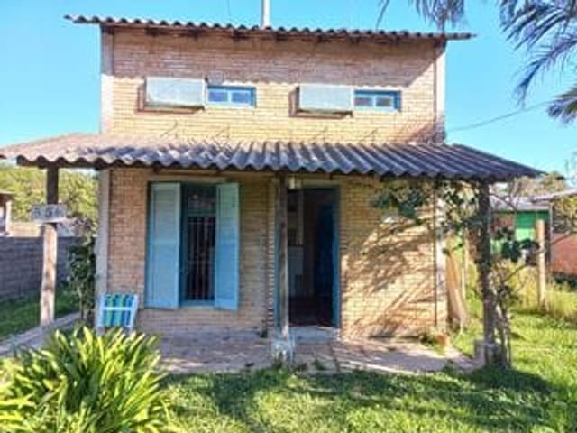 Sobrado com 583m² 1 quarto e 1 banheiro, à venda, no bairro Florida em Guaíba