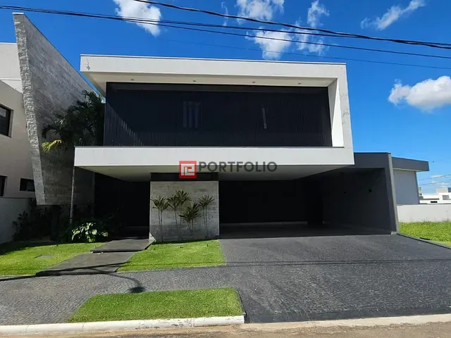 Sobrado com 750m² 3 quartos e 5 banheiros, à venda, no bairro Setor Bougainville em Anápolis