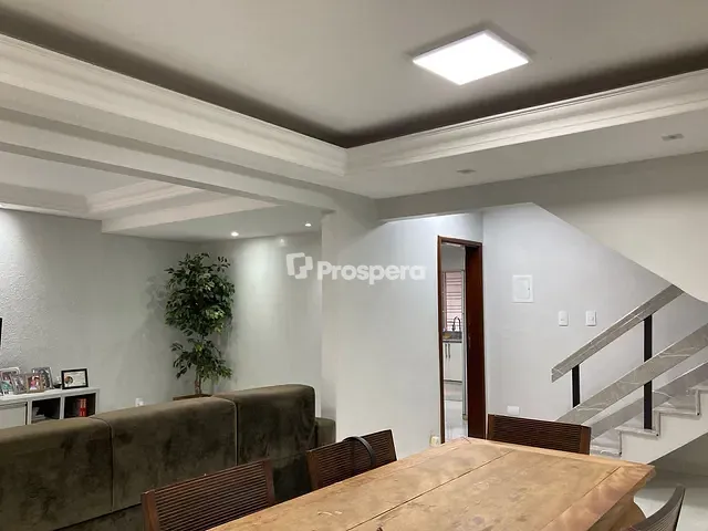 Sobrado com 290m² 4 quartos e 3 banheiros, à venda, no bairro Jardim América em Goiânia