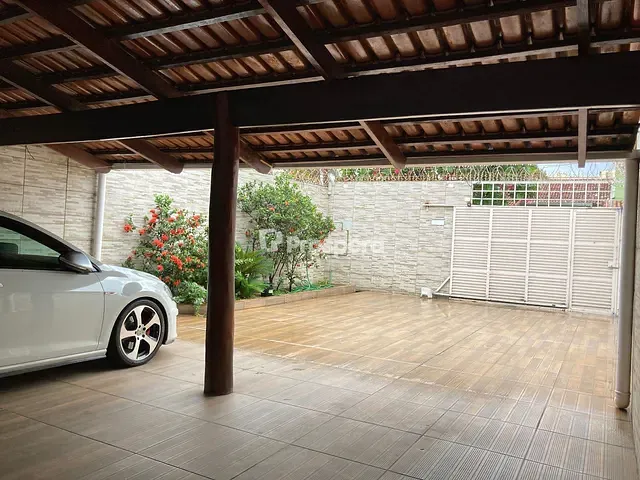Sobrado com 290m² 4 quartos e 3 banheiros, à venda, no bairro Jardim América em Goiânia