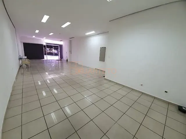 Sobrado à venda, no bairro Vila Buarque em São Paulo