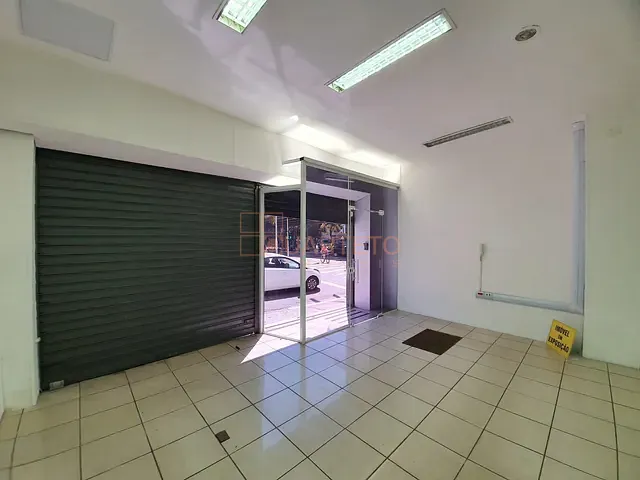 Sobrado à venda, no bairro Vila Buarque em São Paulo