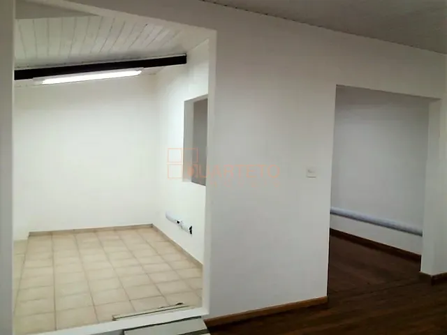 Sobrado à venda, no bairro Vila Buarque em São Paulo