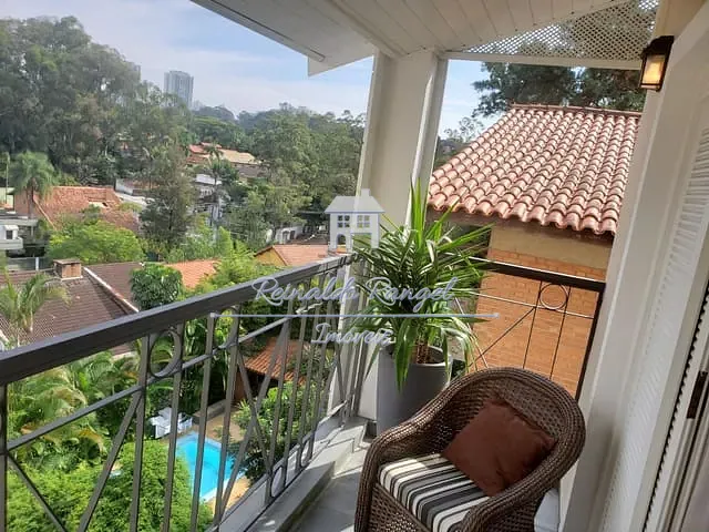 Sobrado com 586m² 4 quartos e 7 banheiros, à venda, no bairro Jardim Marajoara em São Paulo