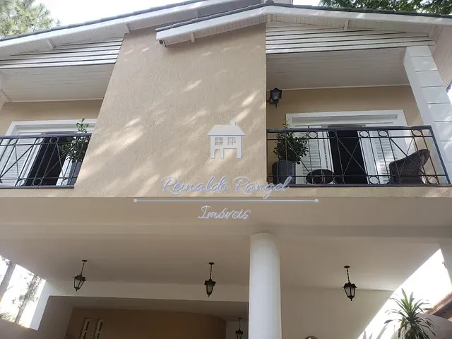 Sobrado com 586m² 4 quartos e 7 banheiros, à venda, no bairro Jardim Marajoara em São Paulo