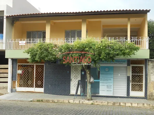 Sobrado 3 quartos e 1 banheiro, para alugar, no bairro São Felix em Santo Antônio de Pádua
