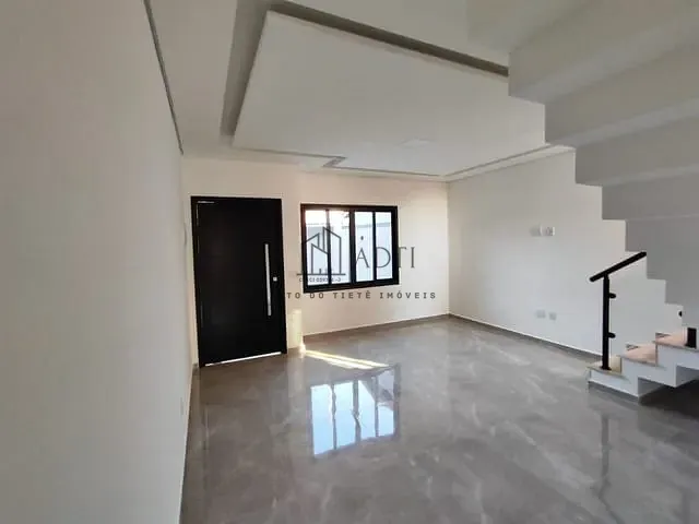 Sobrado com 125m² 2 quartos e 1 banheiro, à venda, no bairro Mogi Moderno em Mogi das Cruzes
