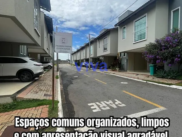 Sobrado com 249m² 3 quartos e 2 banheiros, à venda, no bairro Residencial Center Ville em Goiânia