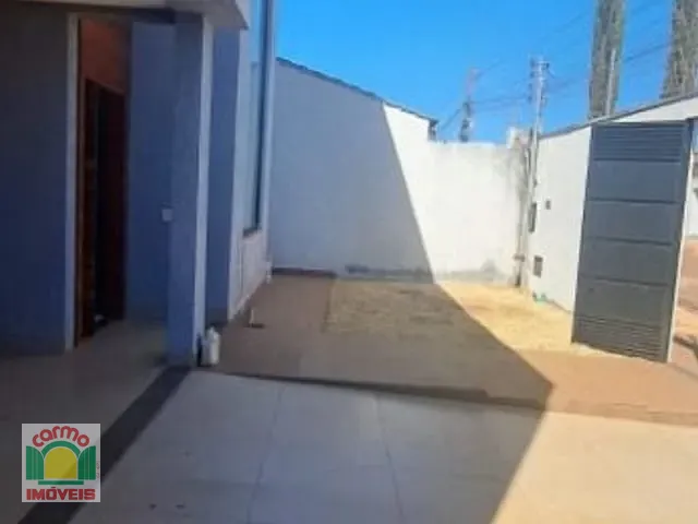 Sobrado com 300m² 3 quartos e 3 banheiros, à venda, no bairro Parque Brasília 2ª Etapa em Anápolis