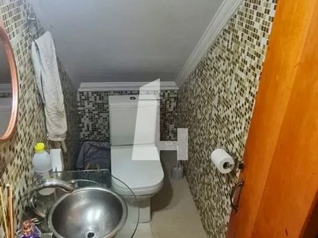 Sobrado com 160m² 3 quartos e 2 banheiros, à venda ou para alugar, no bairro Vila Aliança em Guarulhos