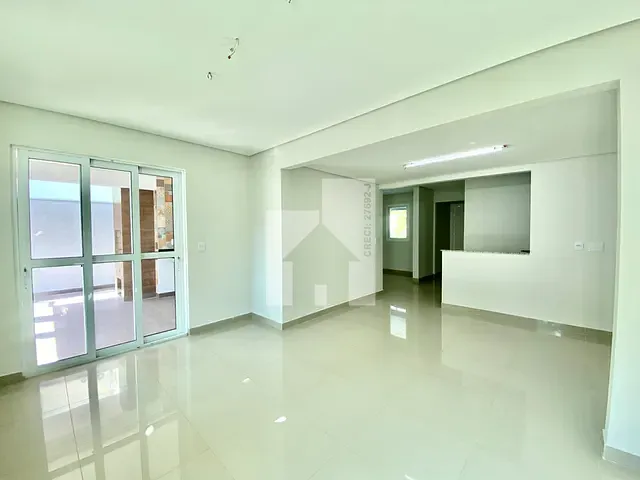 Sobrado com 225m² 3 quartos e 3 banheiros, à venda, no bairro Jardim Quintas das Videiras em Jundiaí