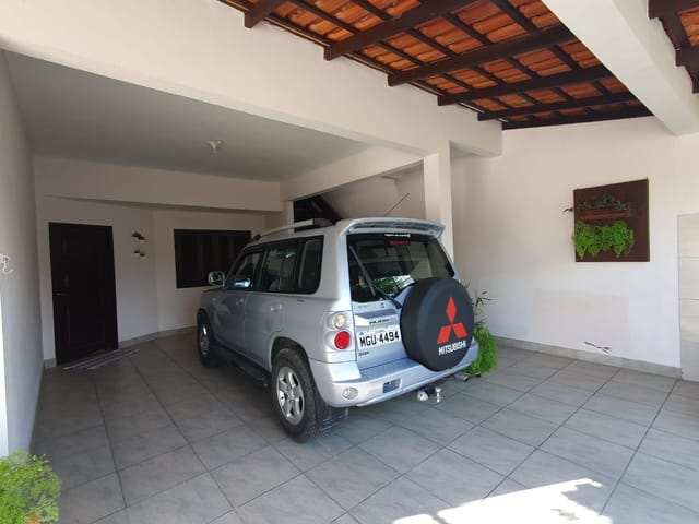 Sobrado com 252m² 5 quartos e 5 banheiros, à venda, no bairro Centro em Penha