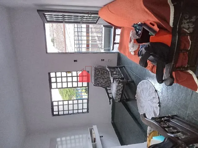 Sobrado com 280m² 3 quartos e 2 banheiros, à venda, no bairro Loteamento Alfredo Abilio Flores em Pindamonhangaba