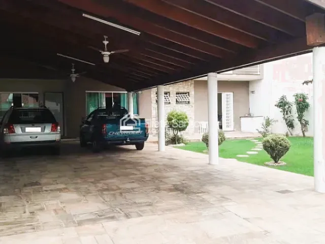 Sobrado com 393m² 4 quartos e 4 banheiros, à venda, no bairro Jardim Nossa Senhora de Fátima em Americana