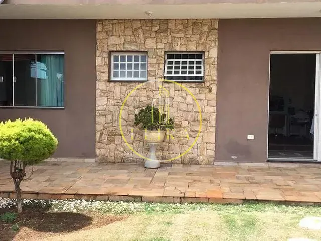 Sobrado com 393m² 4 quartos e 4 banheiros, à venda, no bairro Jardim Nossa Senhora de Fátima em Americana