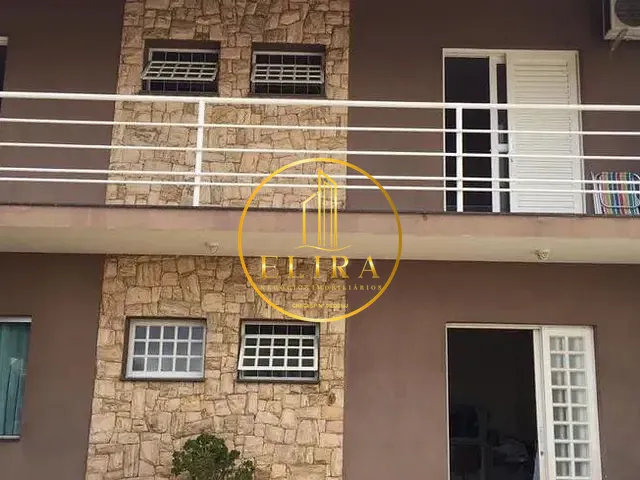 Sobrado com 393m² 4 quartos e 4 banheiros, à venda, no bairro Jardim Nossa Senhora de Fátima em Americana