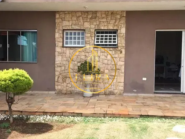 Sobrado com 393m² 4 quartos e 4 banheiros, à venda, no bairro Jardim Nossa Senhora de Fátima em Americana