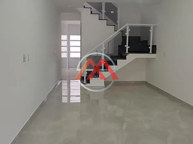 Sobrado 3 quartos e 2 banheiros, à venda, no bairro Vila Primavera em São Paulo