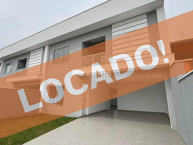 Sobrado 3 quartos e 4 banheiros, para alugar, no bairro Bom Jesus em Campo Largo