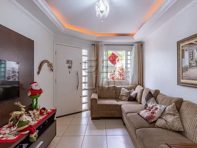 Casa com 180m² 3 quartos e 4 banheiros, à venda, no bairro Jardim Burle Marx em Londrina