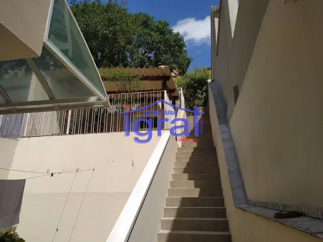 Sobrado com 231m² 4 quartos e 5 banheiros, à venda, no bairro Vila Guarani (Z Sul) em São Paulo