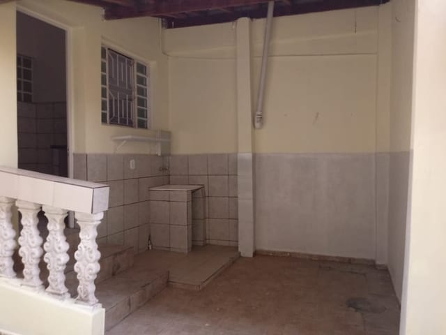 Sobrado com 625m² 4 quartos e 3 banheiros, à venda, no bairro Cidade Satélite Íris em Campinas