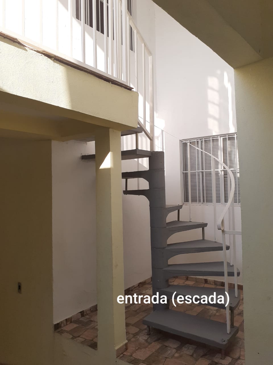 Sobrado à venda com 4 quartos, 300m² - Foto 7